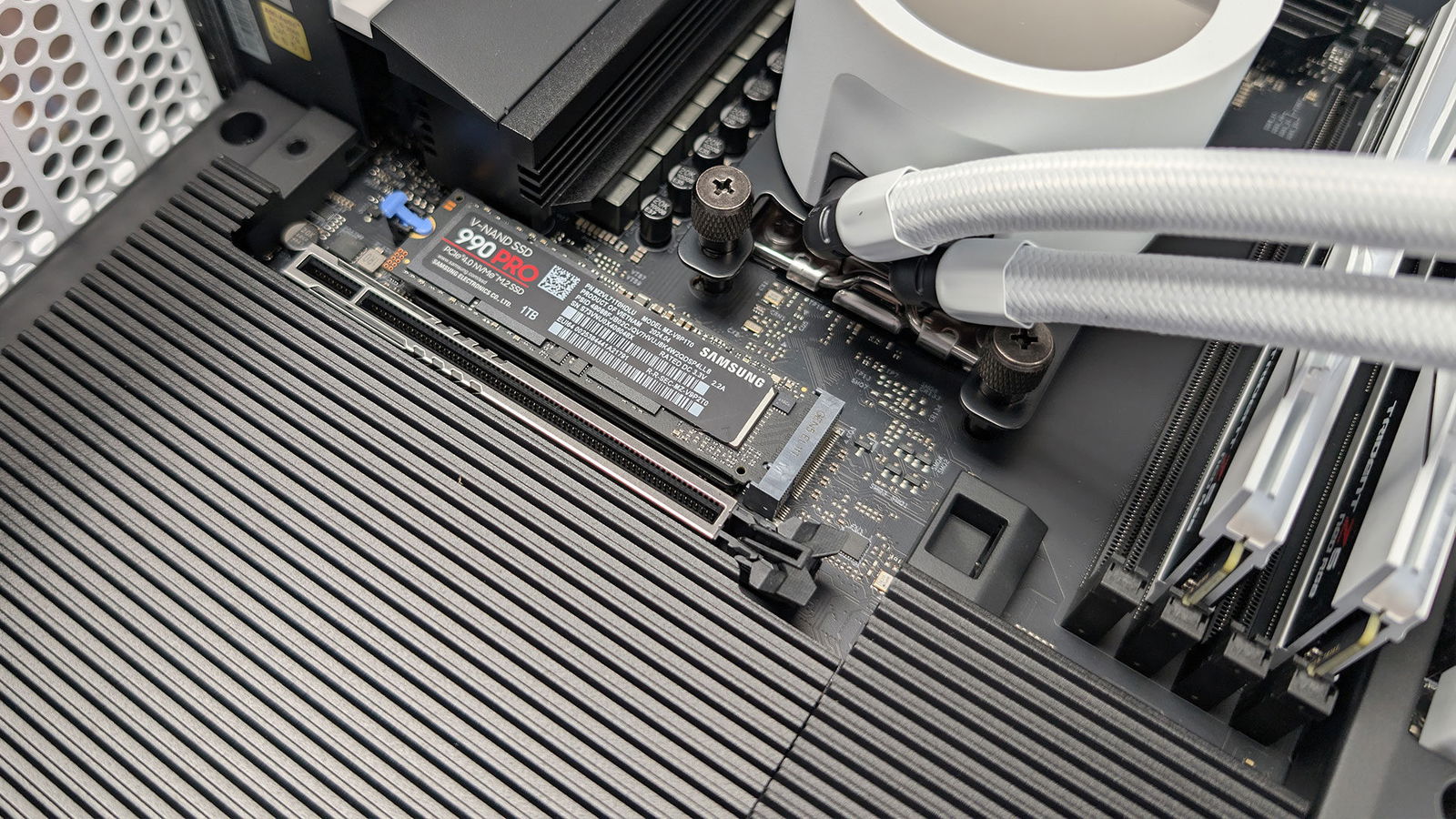 Nzxt N9 X870E Motherboard Review Nzxt N9 X870 Motherboard Review