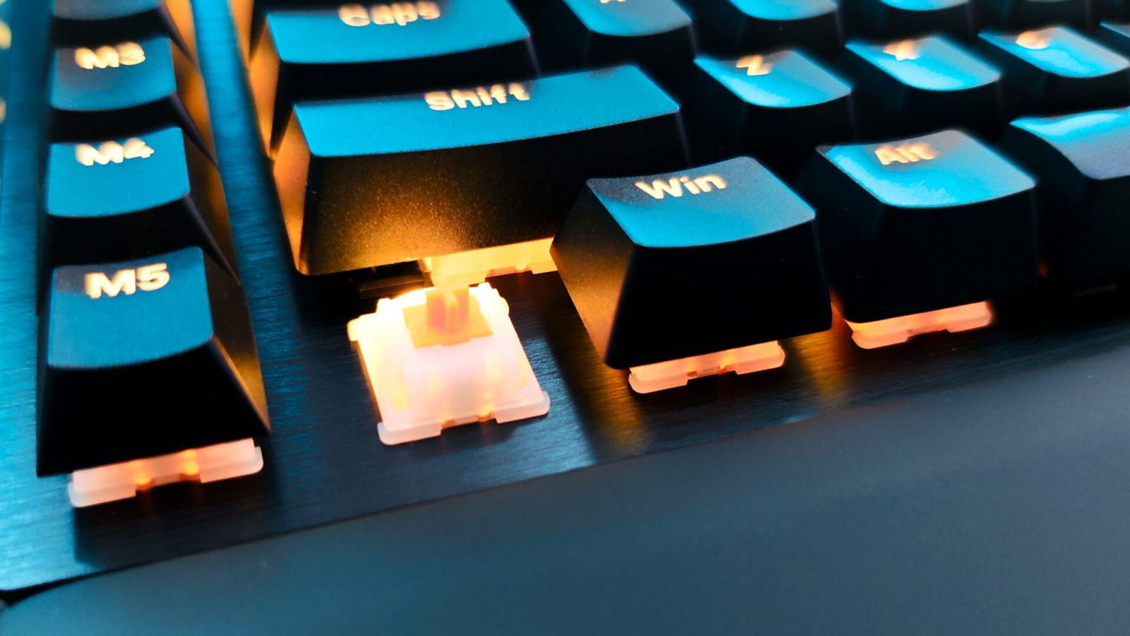 Be Quiet! Light Mount Mechanical Keyboard Review