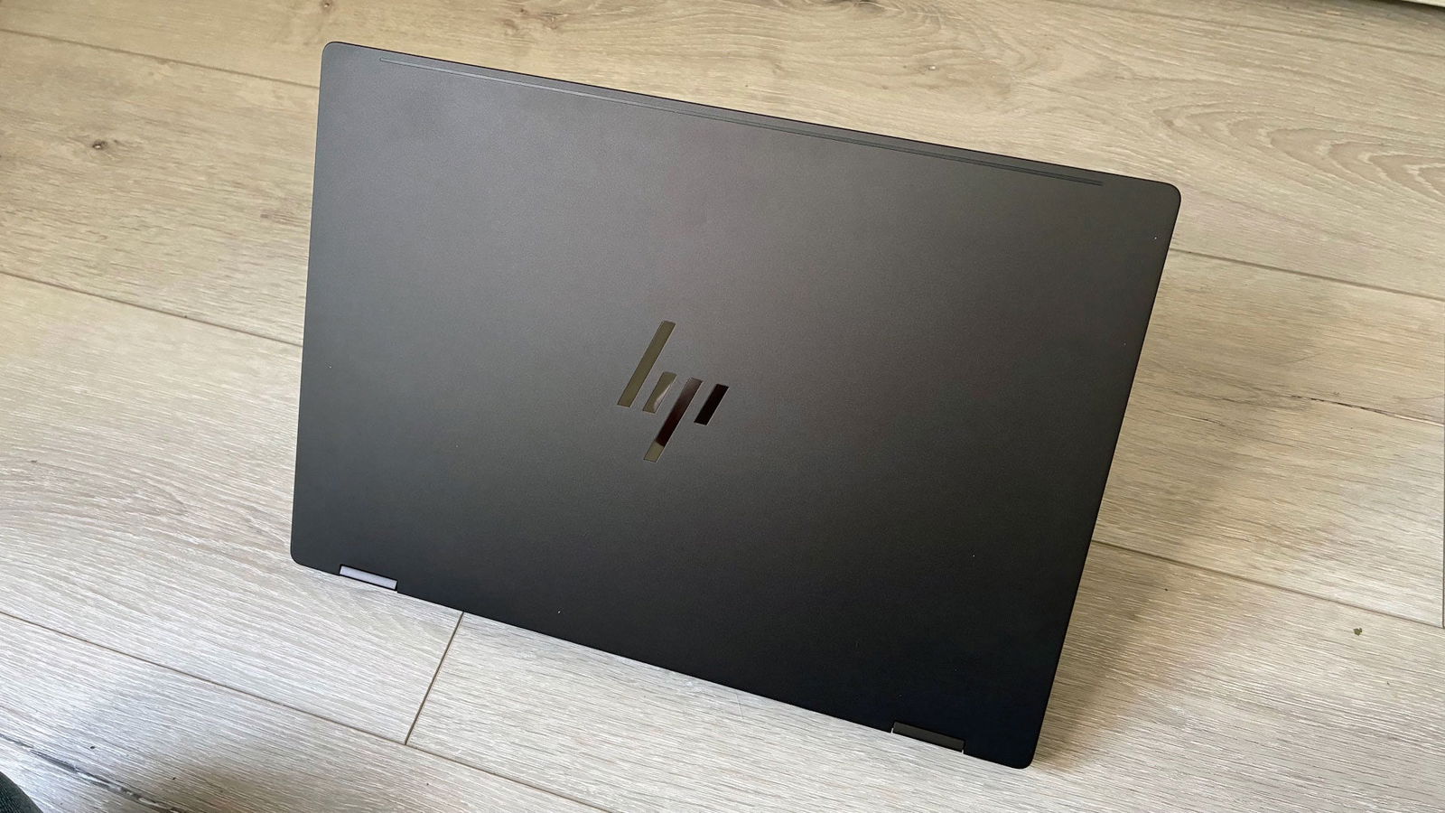 HP OmniBook X Flip 16 Laptop Review