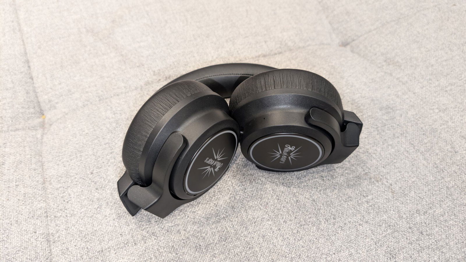 Kiwi Ears Aventus Headset Review Kiwi Ears Aventus Headset Review