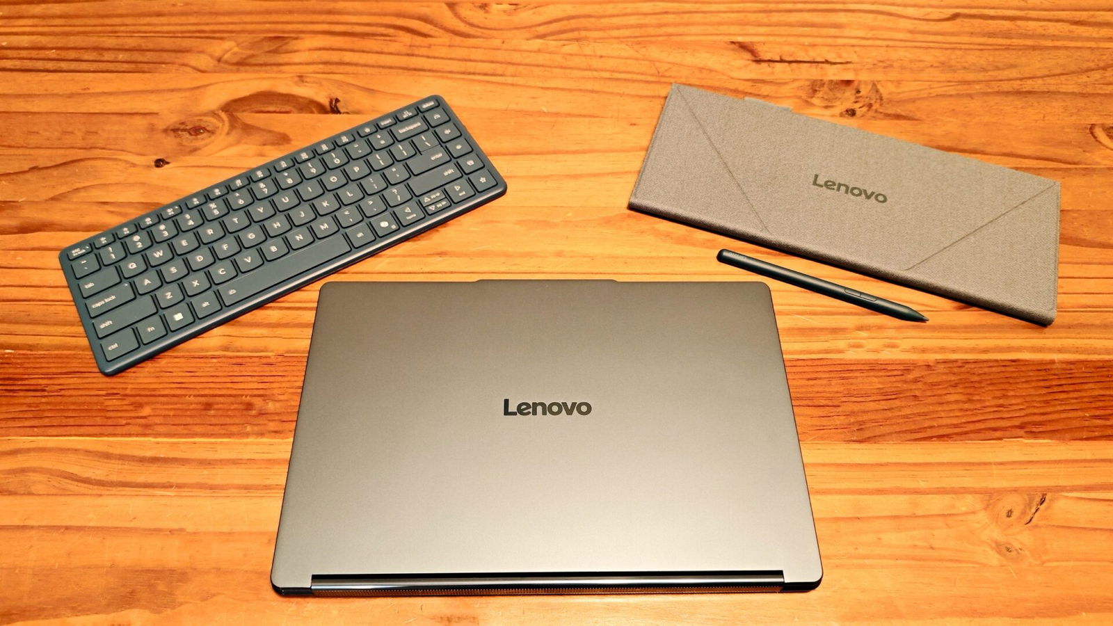 Lenovo Yoga Book 9I Laptop Review Lenovo Yoga Book 9I Laptop Review