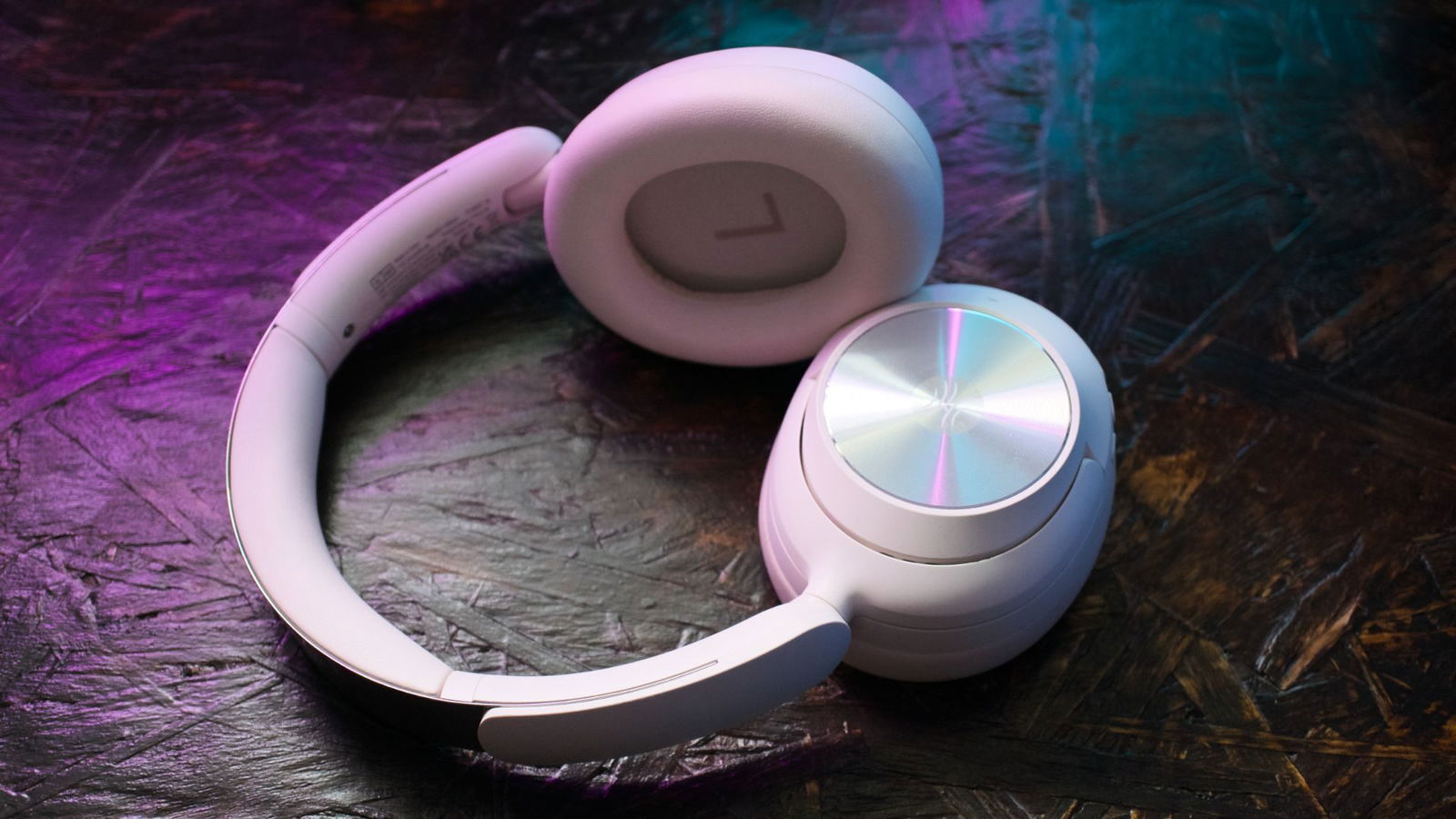 Oneodio Focus A6 Over-Ear Hybrid Anc Headphones Review Oneodio Focus A6 Over-Ear Hybrid Anc Headphones Review