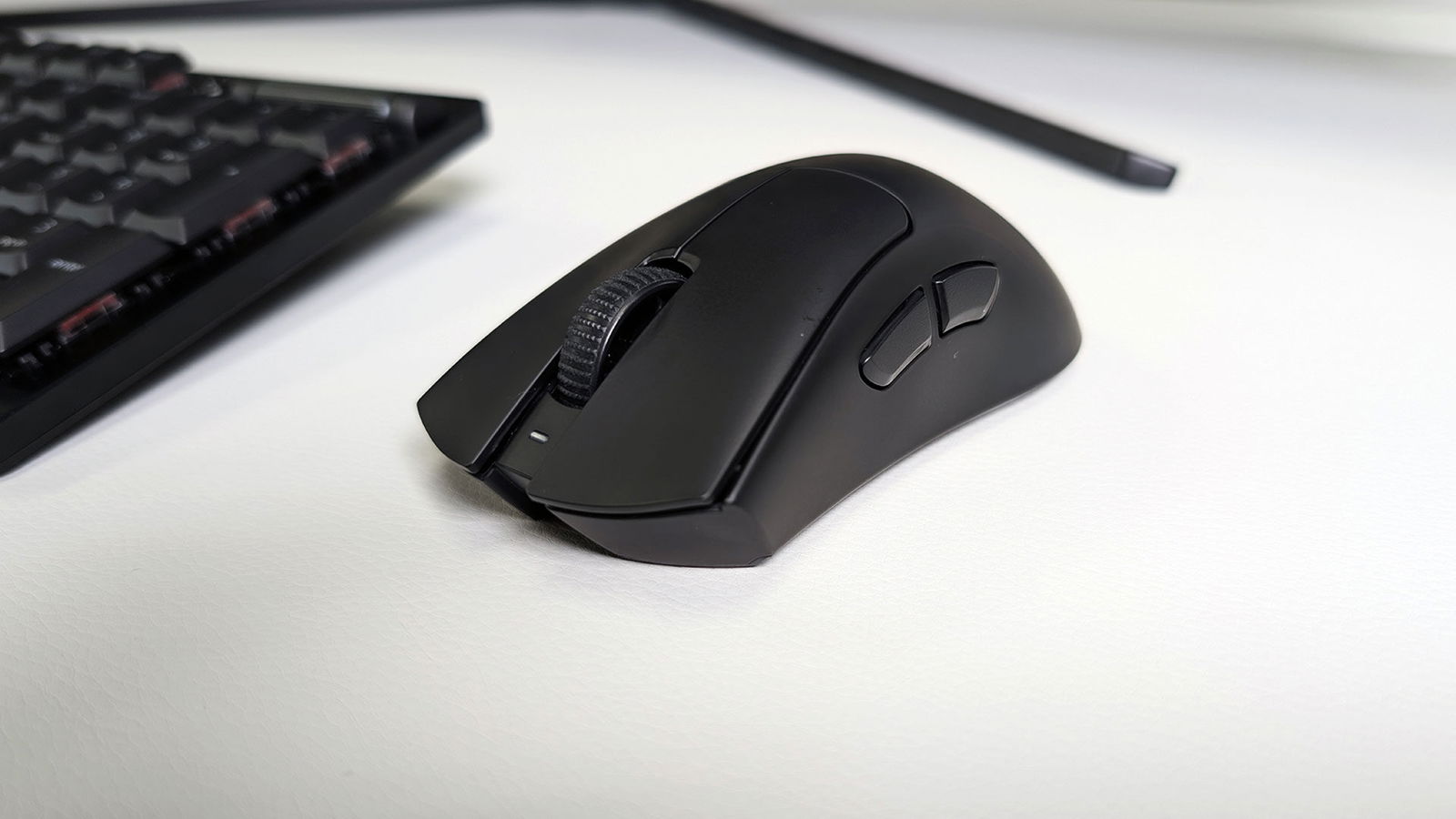 Razer Deathadder V4 Pro Mouse Review