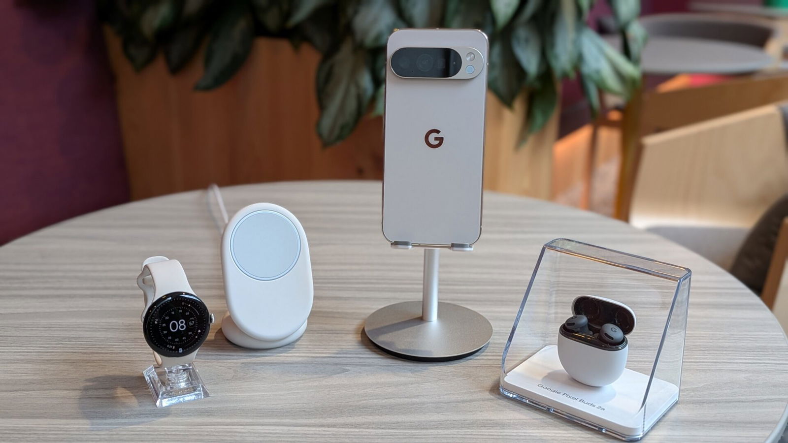 Google Unveils Pixel 10 Lineup with Tensor G5 and New AI-Powered Features