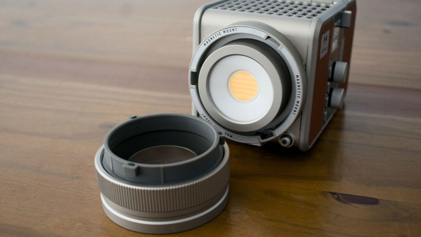 Harlowe Avant Max 80W Creator Kit Light Review Harlowe Avant Max Creator Kit Light Review
