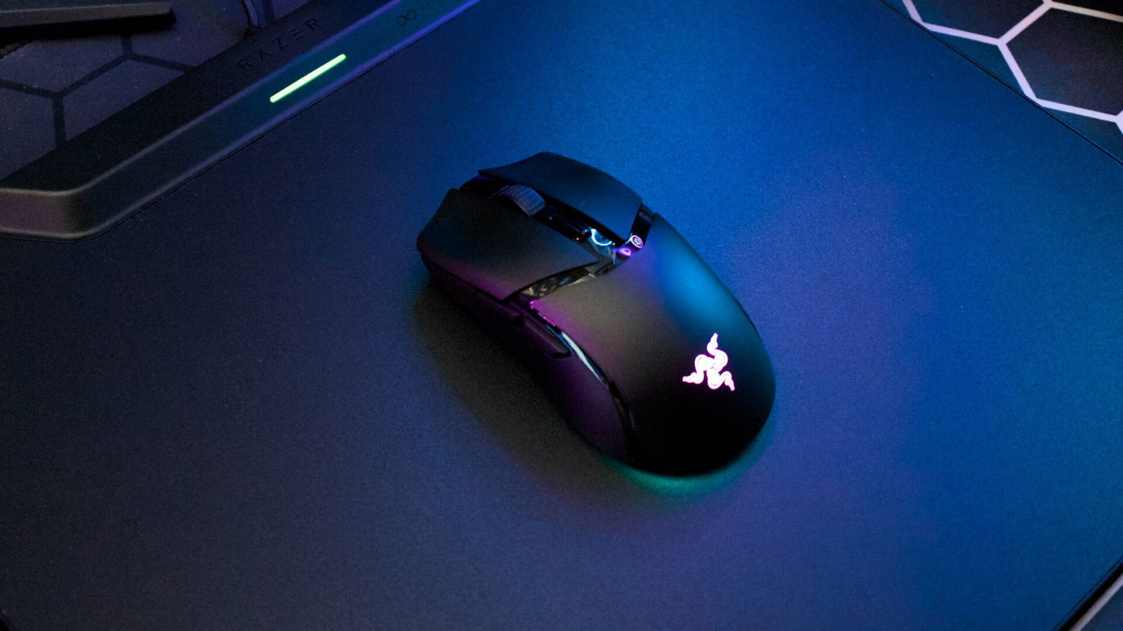 Razer Cobra HyperSpeed Wireless Gaming Mouse Review - CGMagazine