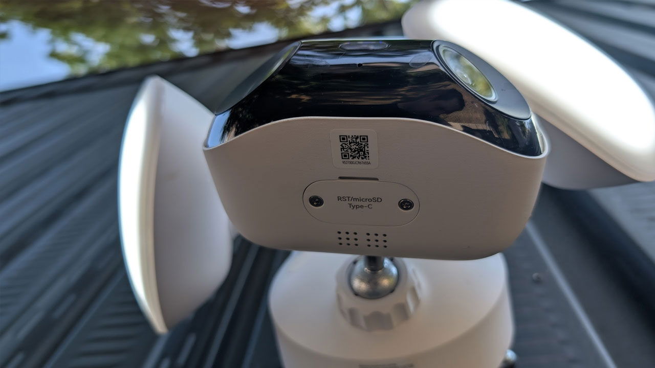 Reolink Elite Floodlight Wifi Security Camera Review Reolink Elite Floodlight Wifi Security Camera Review