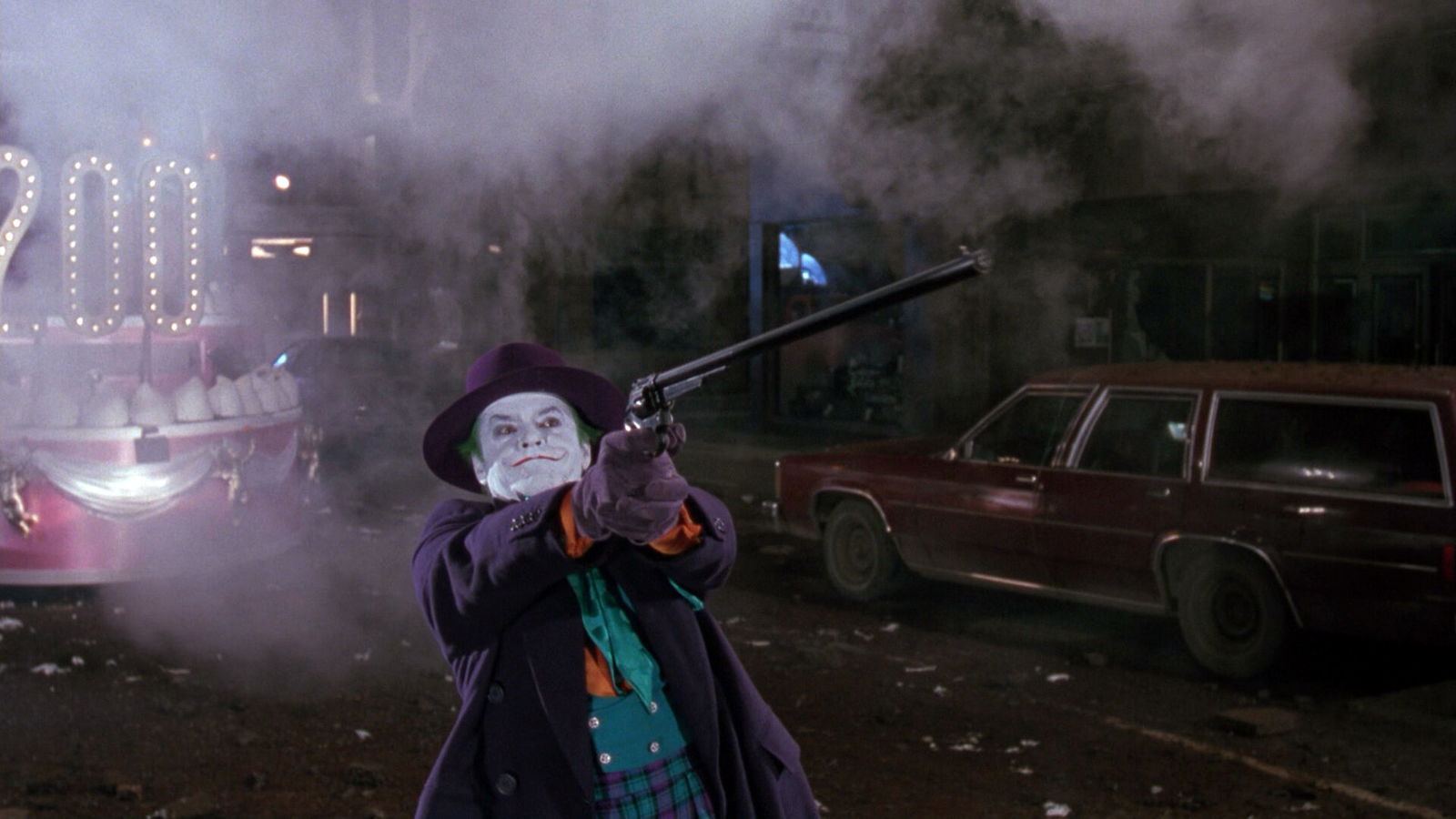 Tim Burton'S Batman Returns To Theatres This Month At A Very Limited Capacity Tim Burton'S Batman Returns To Theatres From This Month At A Very Limited Capacity