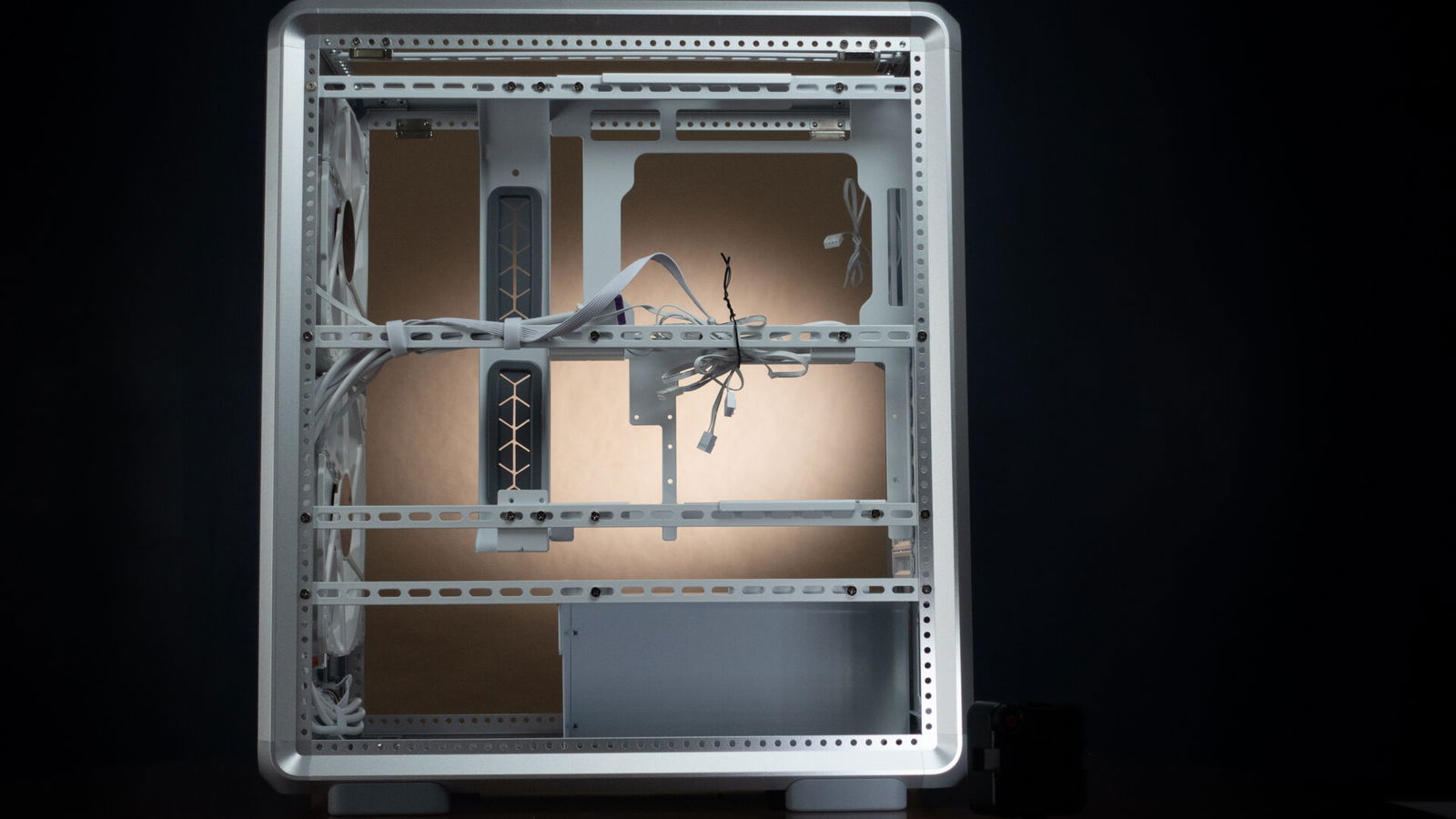 Cooler Master Masterframe 500 Mesh Pc Case Review Cooler Master Masterframe 500 Mesh Pc Case Review