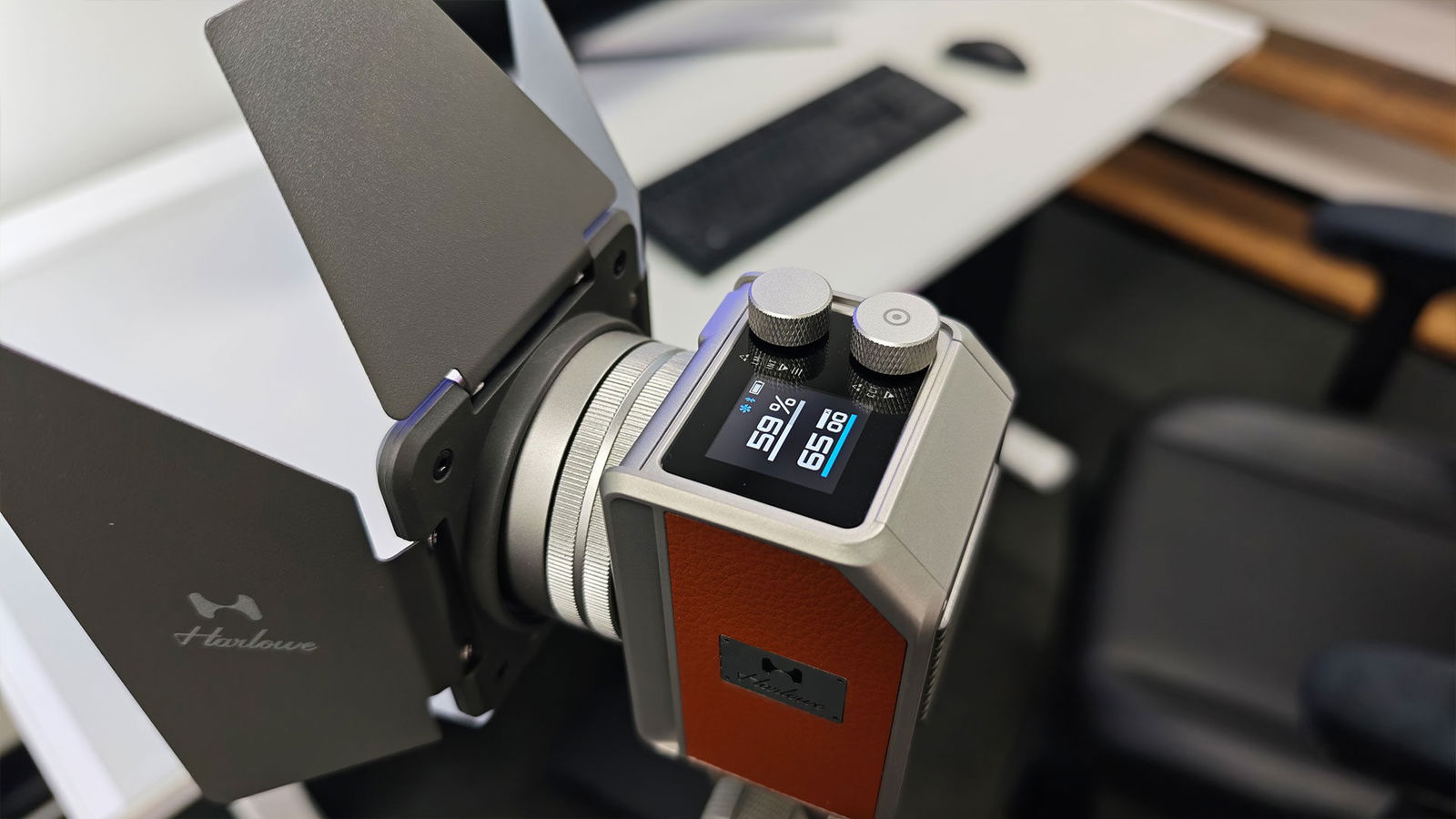 Harlowe Mini Photo Video Light Review