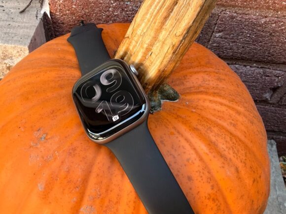 Apple Watch Series 11 Review