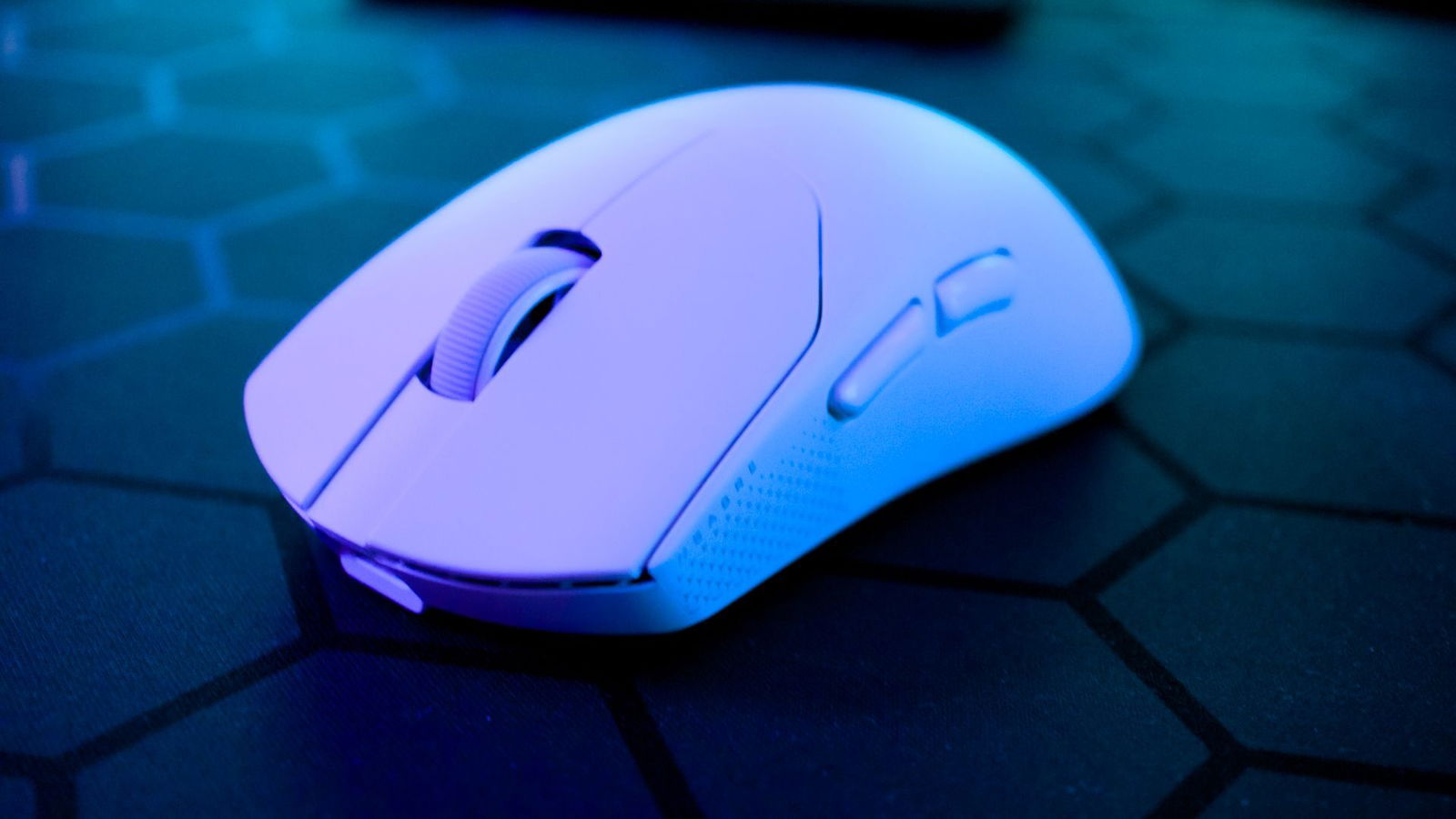 Corsair Sabre V2 Pro Gaming Mouse Review Corsair Sabre V2 Pro Gaming Mouse Review