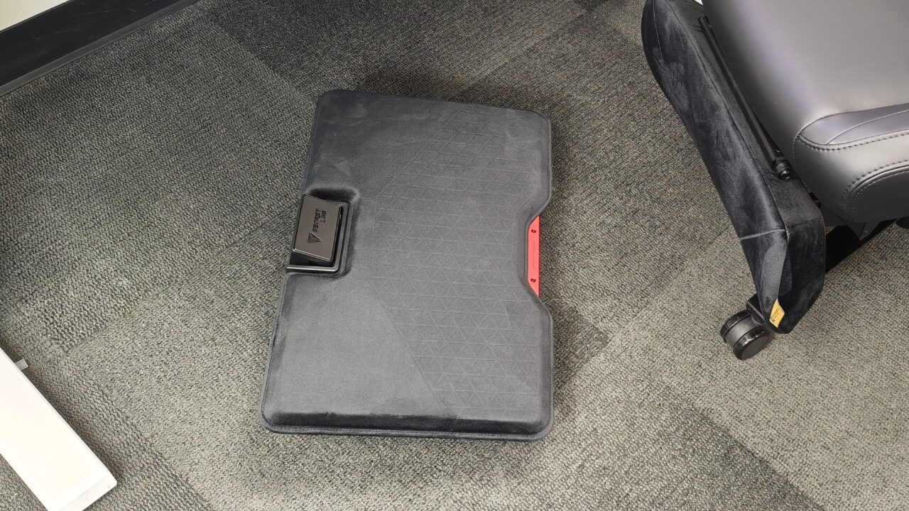 Get Cozy With The Secretlab Footrest &Amp; Legrest Line Get Cozy With The Secretlab Footrest &Amp; Legrest Line