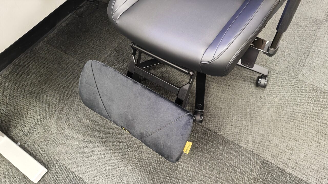 Get Cozy With The Secretlab Footrest &Amp; Legrest Line Get Cozy With The Secretlab Footrest &Amp; Legrest Line