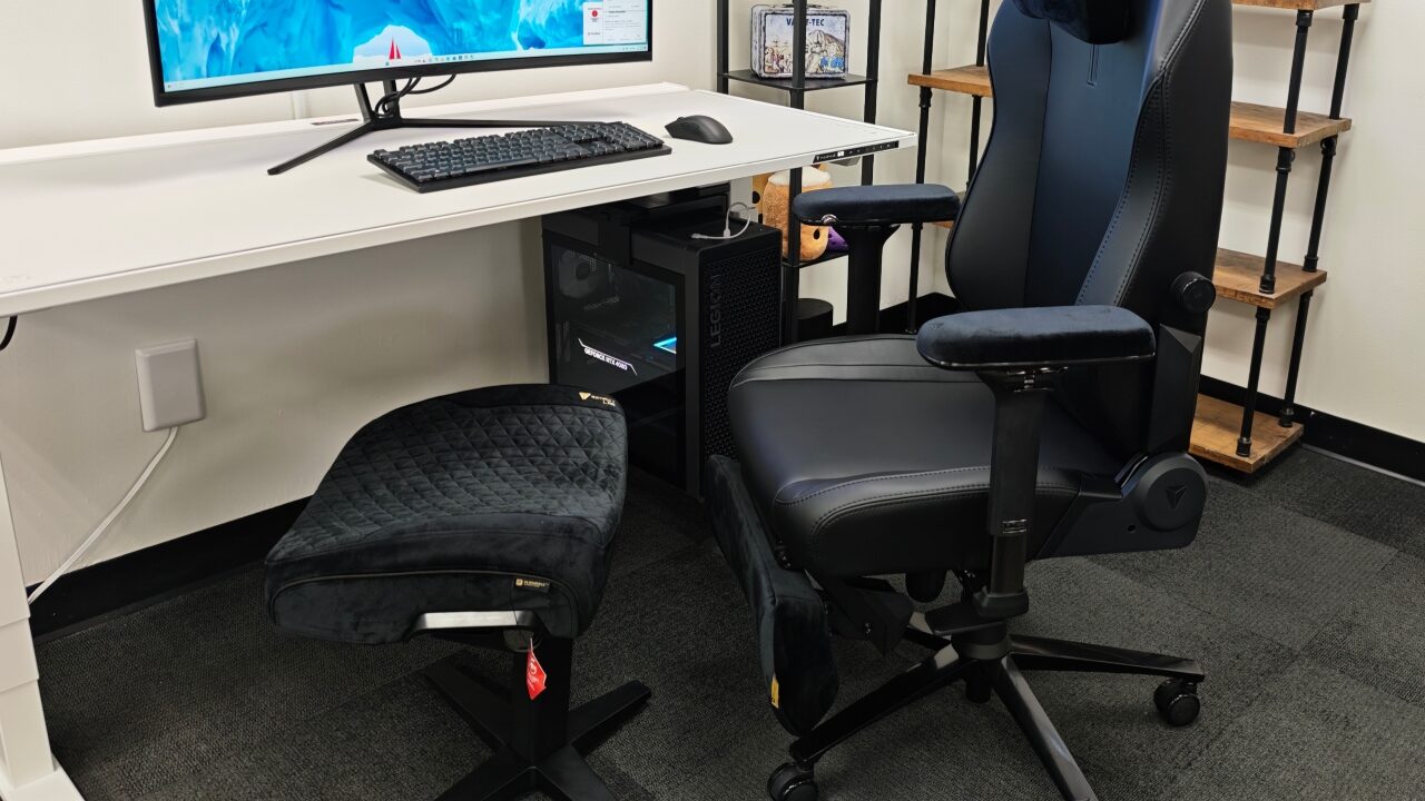 Get Cozy With The Secretlab Footrest &Amp; Legrest Line Get Cozy With The Secretlab Footrest &Amp; Legrest Line