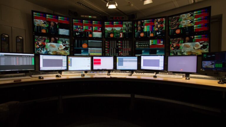 Hulu Was Never in Canada: Here’s What the Disney+ Merge BringsIncluding 3 Must-Watch Films