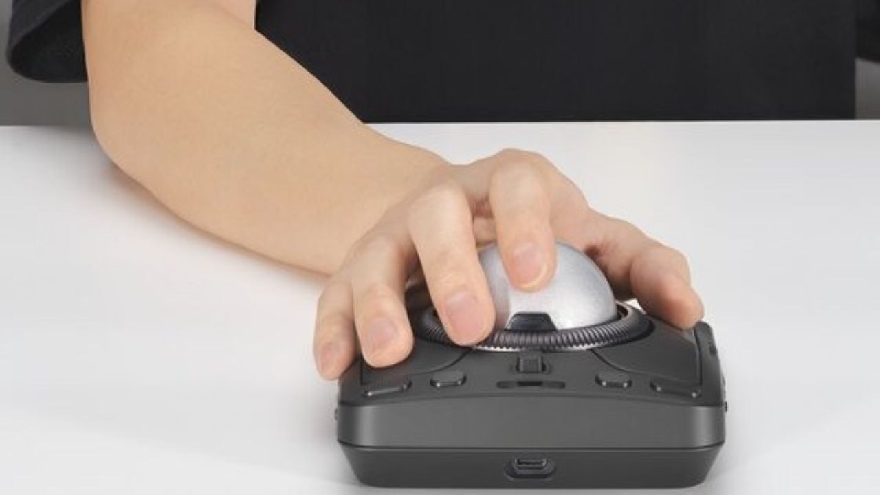 Kensington Showcases New Flagship Trackball At Pepcom’s Holiday Event