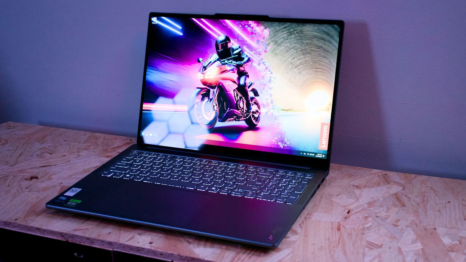 Lenovo Yoga Pro 9i 16” Laptop Review