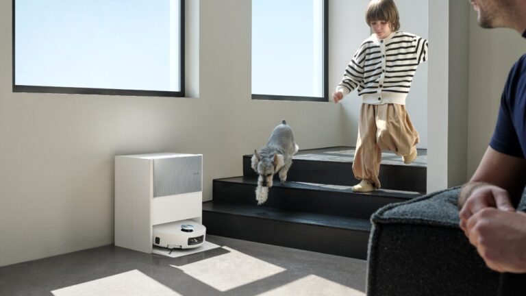 Meet the Dreame Aqua10 Ultra Roller — Revolutionizing Home Cleaning