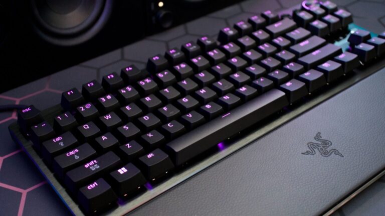 Razer Huntsman V3 Pro 8Khz TKL Keyboard Review