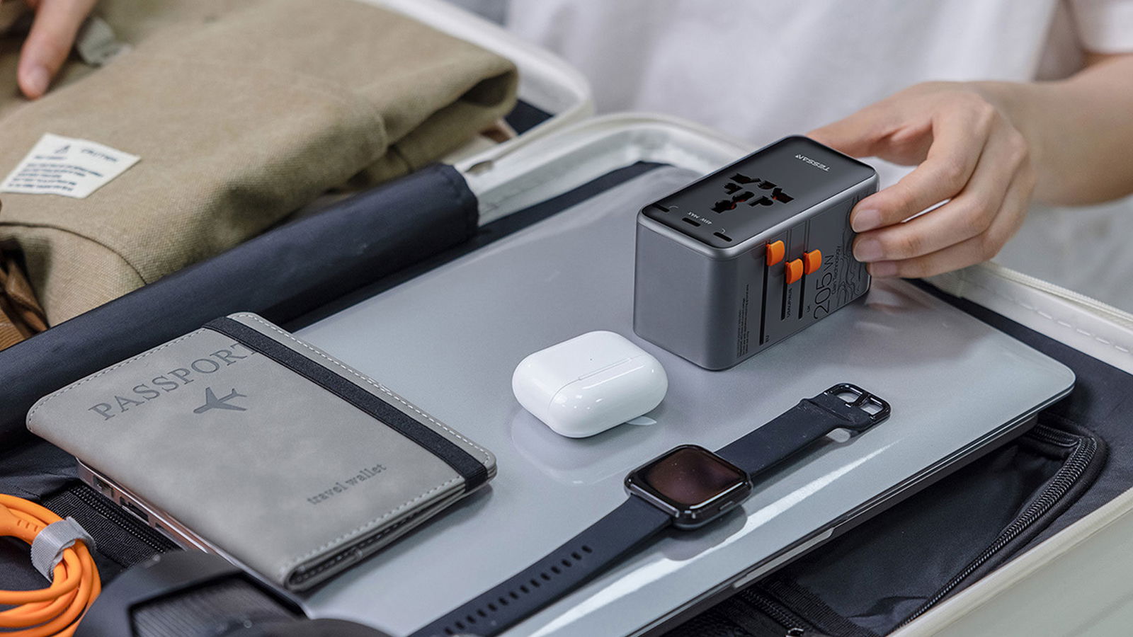 Christmas Gift Guide 2025: Content Creators Edition Christmas Gift Guide 2025: Content Creators Edition