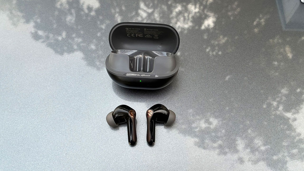 Soundpeats Air5 Pro Earbuds Review Soundpeats Air5 Pro Earbuds Review