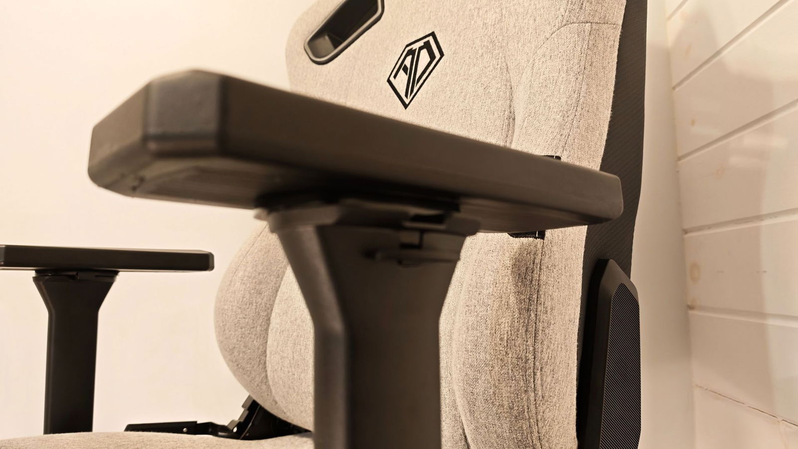 Anda Seat Kaiser 3E Xl Gaming Chair Review Anda Seat Kaiser 3E Xl Gaming Chair Review