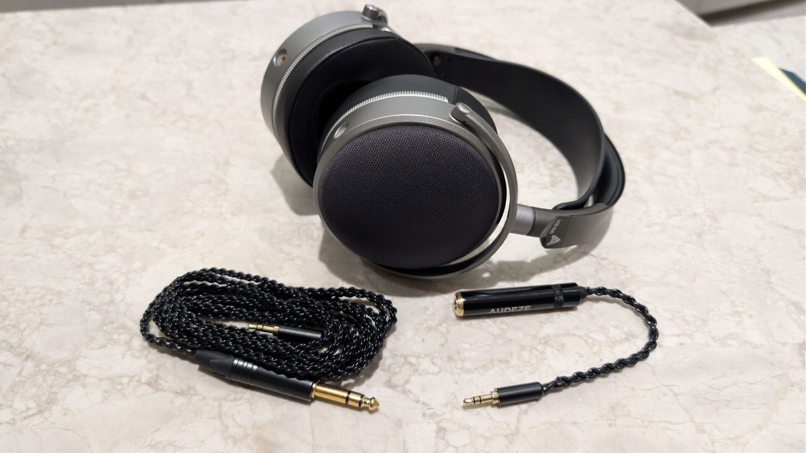 Audeze Lcd S20 Closed-Back Planar Headphones Review Audeze Lcd S20 Closed-Back Planar Headphones Review