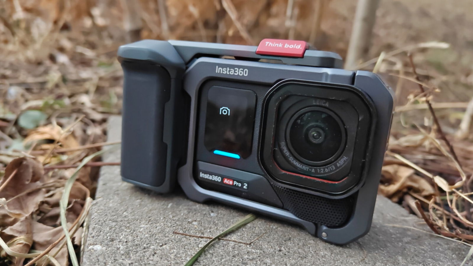 Insta360 Xplorer Grip Kit Review