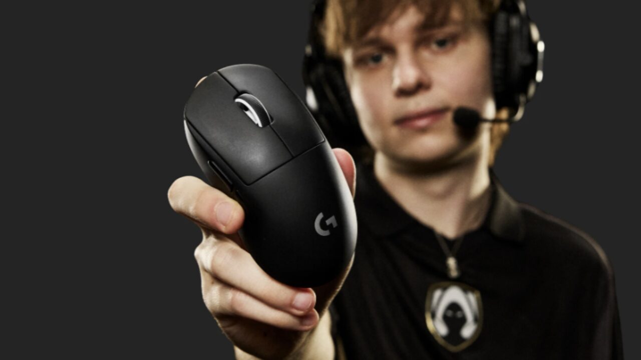 Logitech Pro X Superlight 2C Wireless Gaming Mouse Review Logitech Pro X Superlight 2C Wireless Gaming Mouse Review