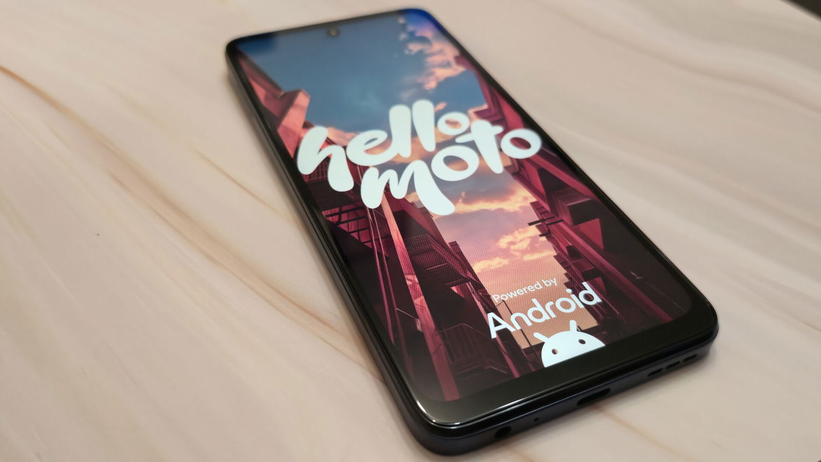 Motorola moto g - 2026 Smartphone Review