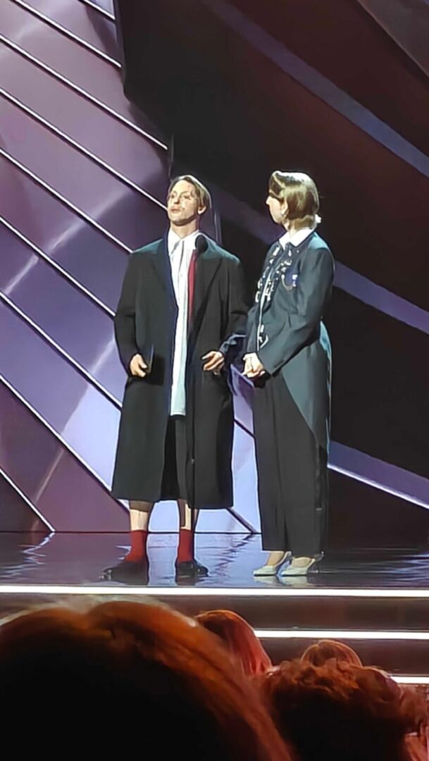 Oneplus 15R Smartphone Review