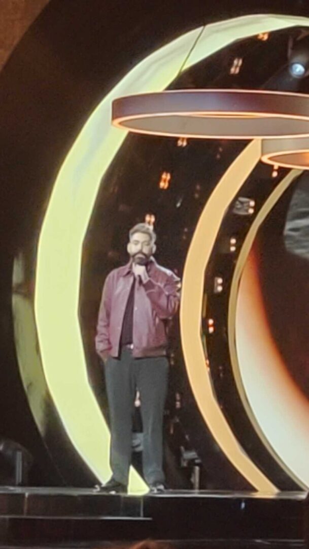 Oneplus 15R Smartphone Review