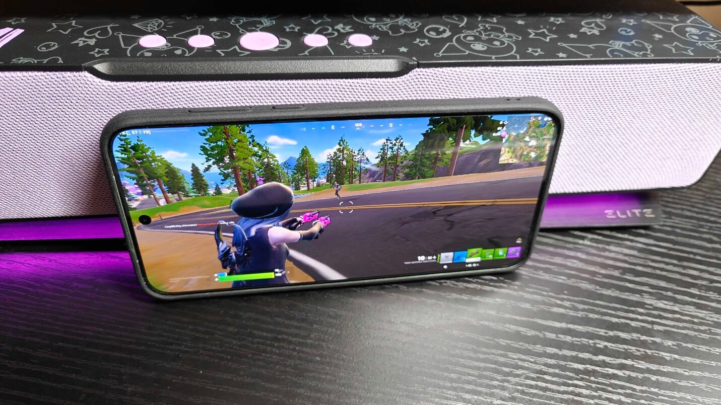 Oneplus 15R Smartphone Review