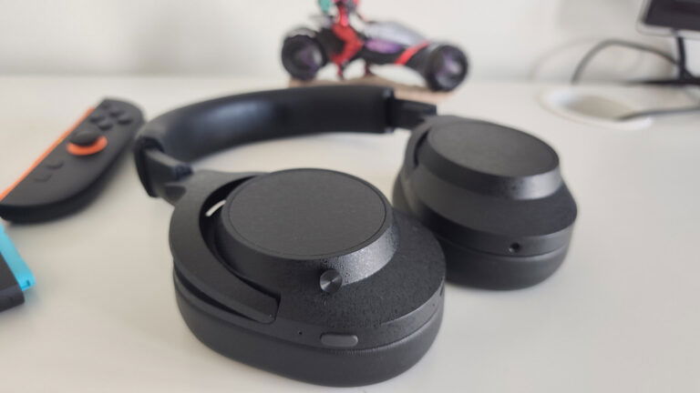 Final UX5000 Wireless Headphones Review