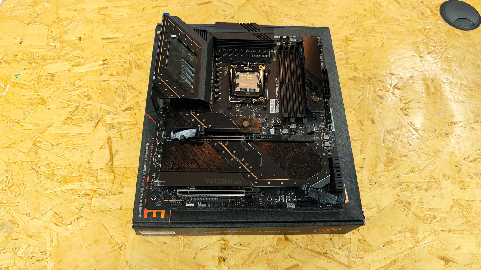 Asrock X870E Taichi Motherboard Review Asrock X870E Taichi Motherboard Review
