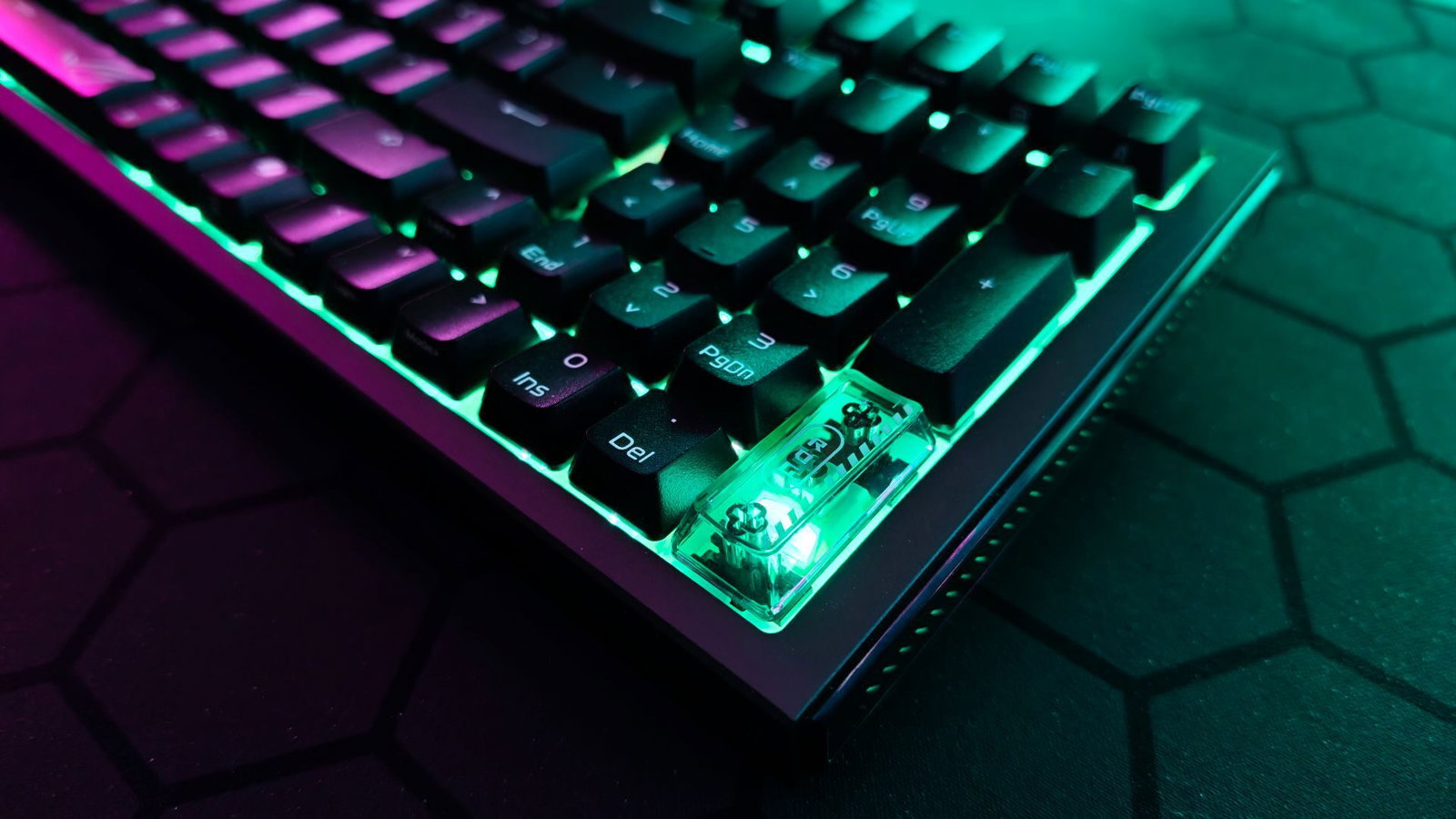 Rog Strix Morph 96 Wireless Gaming Keyboard Review